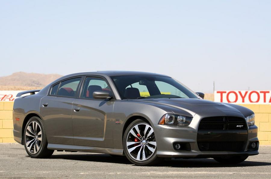  Dodge Charger SRT8 2012 года  (фото 46 из 60)